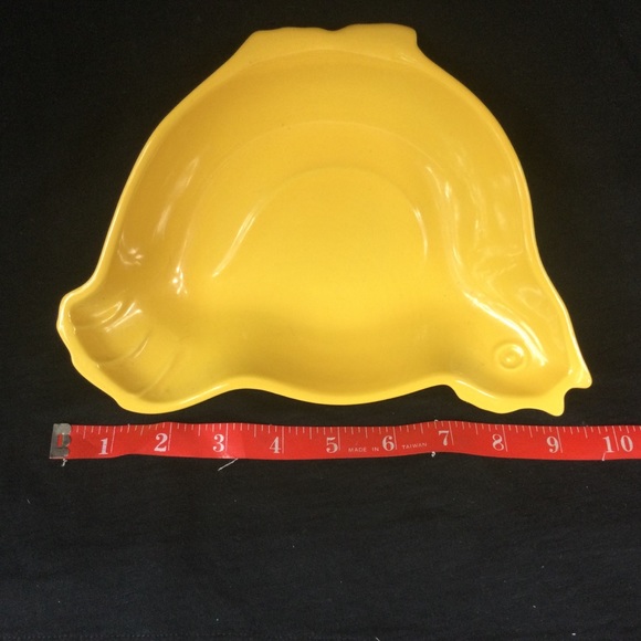 Cerutil Portugal Stoneware Yellow Chicken Dish - Picture 7 of 7